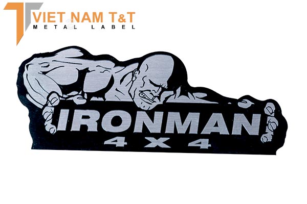 Tem inox logo Ironman 4x4